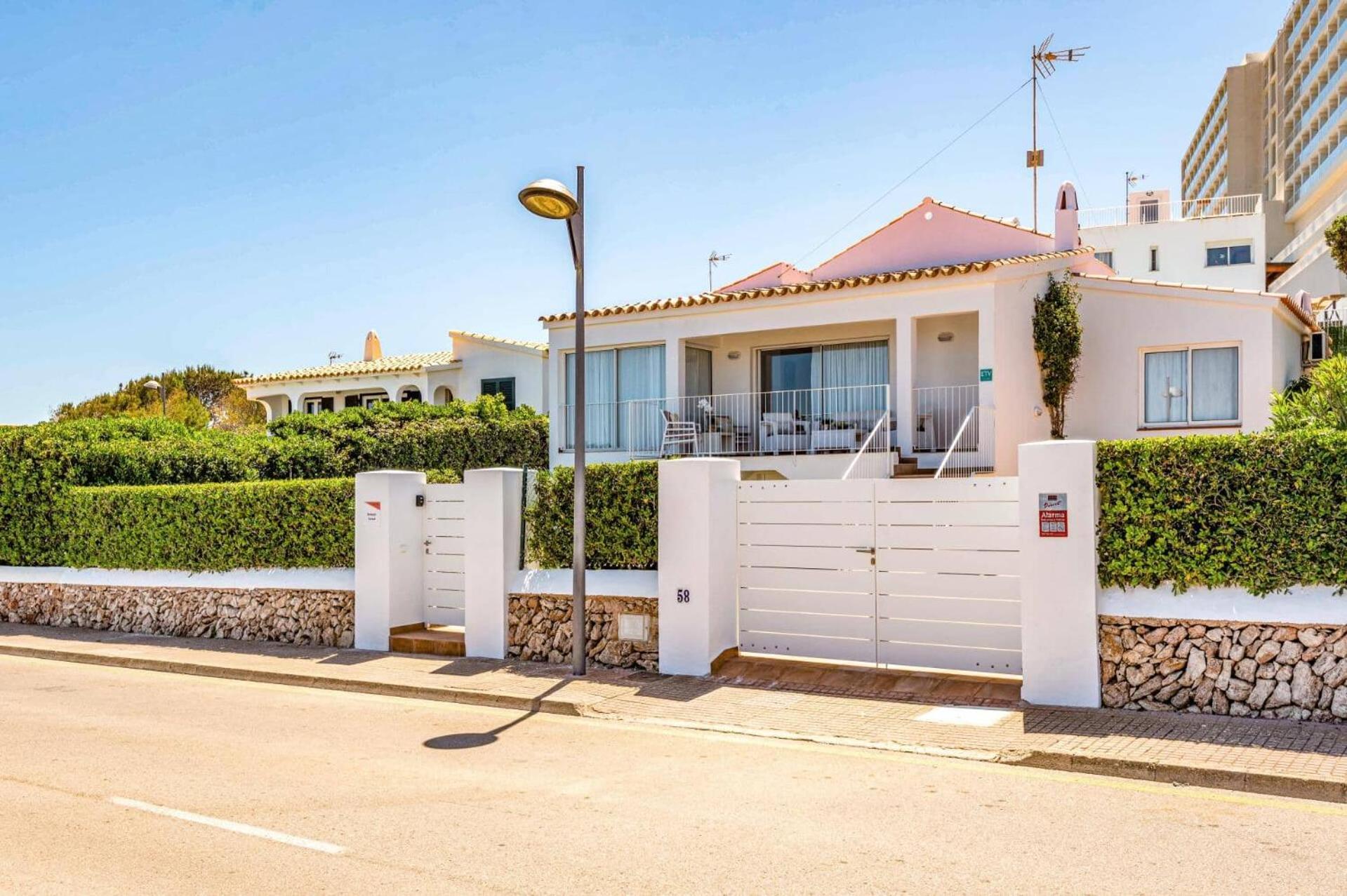 Villa Romani By Villa Plus Arenal d'en Castell Exteriér fotografie